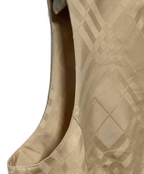 BURBERRY LONDON（バーバリーロンドン）BURBERRY LONDON (バーバリーロンドン) ノースリーブワンピース ベージュ サイズ:15の古着・服飾アイテム