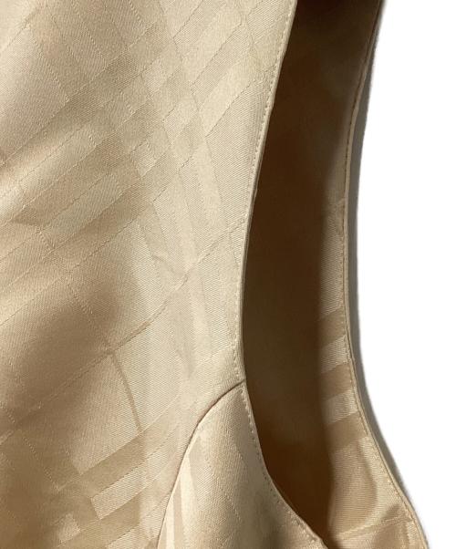 BURBERRY LONDON（バーバリーロンドン）BURBERRY LONDON (バーバリーロンドン) ノースリーブワンピース ベージュ サイズ:15の古着・服飾アイテム