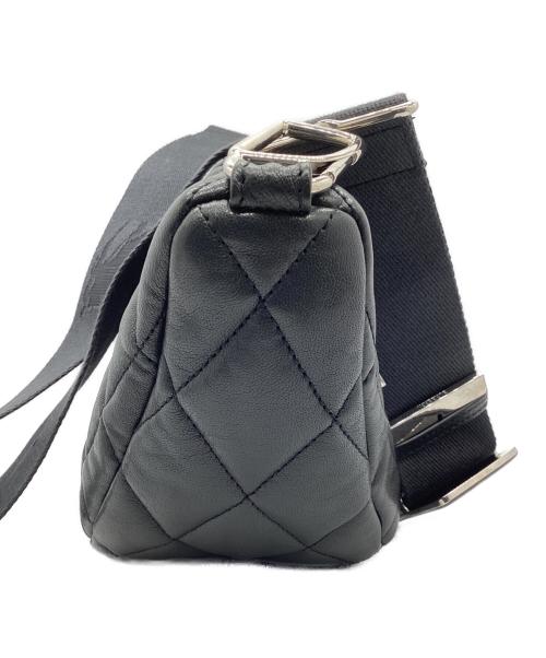 BURBERRY（バーバリー）BURBERRY (バーバリー) ショルダーバッグ ブラックの古着・服飾アイテム