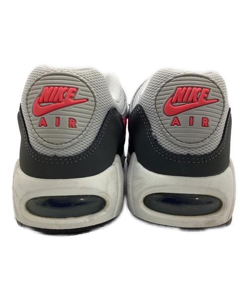 NIKE（ナイキ）NIKE (ナイキ) ローカットスニーカー グレー×ブラック サイズ:24.5の古着・服飾アイテム