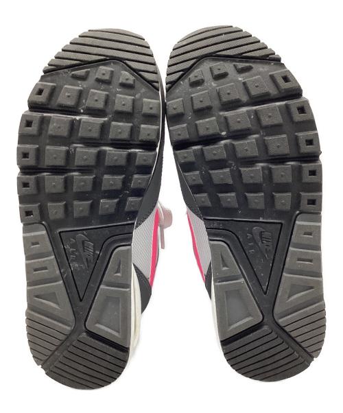 NIKE（ナイキ）NIKE (ナイキ) ローカットスニーカー グレー×ブラック サイズ:24.5の古着・服飾アイテム
