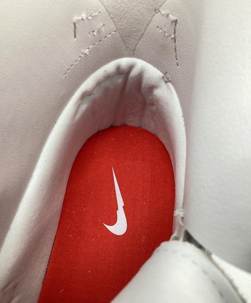 NIKE（ナイキ）NIKE (ナイキ) ハイカットスニーカー ホワイト サイズ:28の古着・服飾アイテム