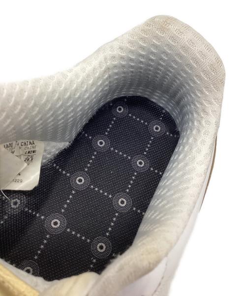 NIKE（ナイキ）NIKE (ナイキ) ローカットスニーカー ホワイト サイズ:26.5の古着・服飾アイテム