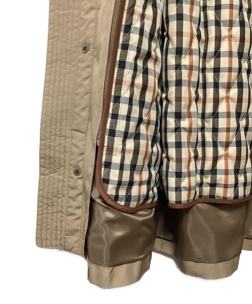 DAKS（ダックス）DAKS (ダックス) フーデッドコート ベージュ サイズ:Sの古着・服飾アイテム