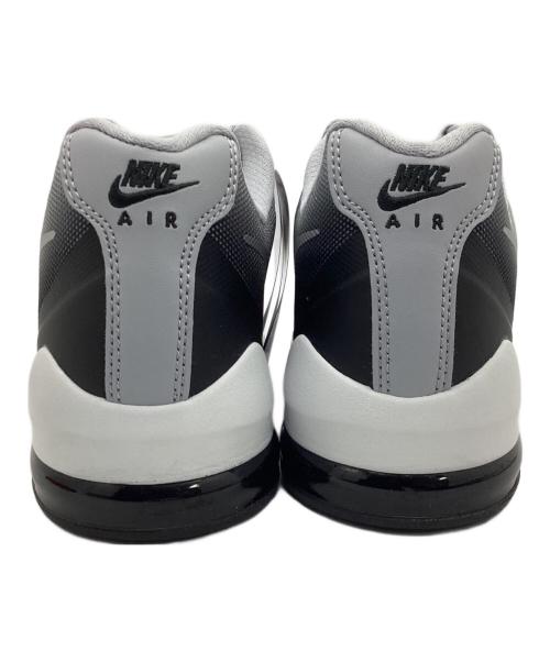 NIKE（ナイキ）NIKE (ナイキ) ローカットスニーカー グレー サイズ:24.5 未使用品の古着・服飾アイテム