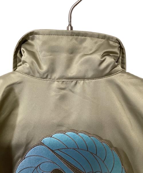 NIKE（ナイキ）NIKE (ナイキ) クラッシュ ロング SA ジャケット カーキ サイズ:XSの古着・服飾アイテム