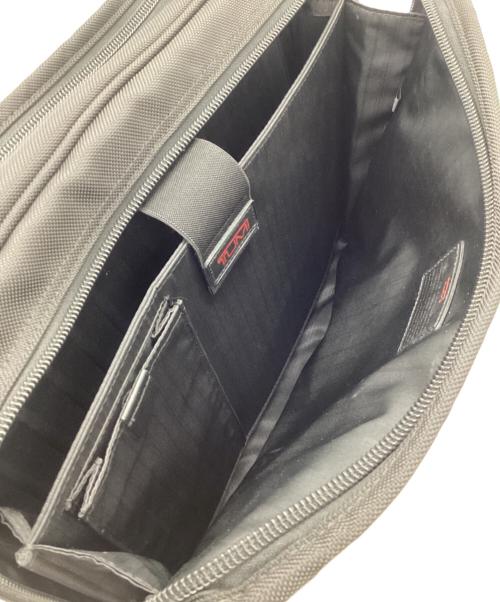 TUMI（トゥミ）TUMI (トゥミ) ブリーフケース ブラックの古着・服飾アイテム