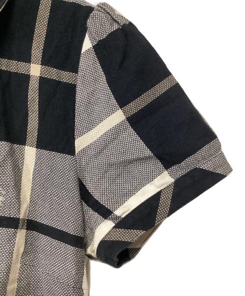 BURBERRY BLUE LABEL（バーバリー ブルー レーベル）BURBERRY BLUE LABEL (バーバリー ブルー レーベル) 半袖ワンピース アイボリー×ブラック サイズ:38の古着・服飾アイテム