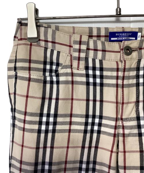 BURBERRY BLUE LABEL（バーバリー ブルー レーベル）BURBERRY BLUE LABEL (バーバリー ブルー レーベル) ノヴァチェックパンツ ベージュ サイズ:36の古着・服飾アイテム