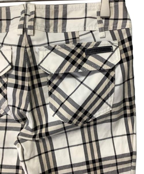 BURBERRY BLUE LABEL（バーバリー ブルー レーベル）BURBERRY BLUE LABEL (バーバリー ブルー レーベル) クロップドパンツ アイボリー×ベージュ サイズ:38の古着・服飾アイテム