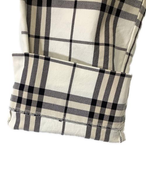 BURBERRY BLUE LABEL（バーバリー ブルー レーベル）BURBERRY BLUE LABEL (バーバリー ブルー レーベル) クロップドパンツ アイボリー×ベージュ サイズ:38の古着・服飾アイテム