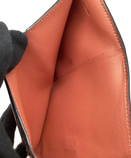 LOEWE（ロエベ）LOEWE (ロエベ) トライフォールドウォレット ベージュの古着・服飾アイテム