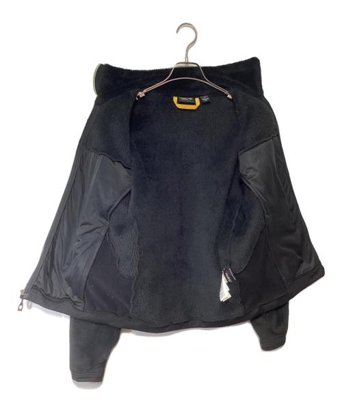 MOUNTAIN HARD WEAR（マウンテンハードウェア）MOUNTAIN HARD WEAR (マウンテンハードウェア) フリースジャケット ブラック サイズ:Sの古着・服飾アイテム