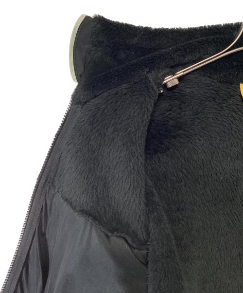 MOUNTAIN HARD WEAR（マウンテンハードウェア）MOUNTAIN HARD WEAR (マウンテンハードウェア) フリースジャケット ブラック サイズ:Sの古着・服飾アイテム