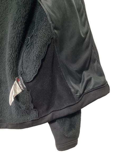 MOUNTAIN HARD WEAR（マウンテンハードウェア）MOUNTAIN HARD WEAR (マウンテンハードウェア) フリースジャケット ブラック サイズ:Sの古着・服飾アイテム