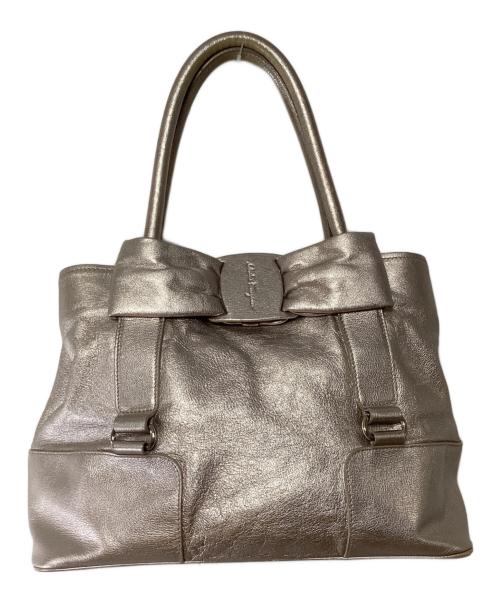 Salvatore Ferragamo（サルヴァトーレ フェラガモ）Salvatore Ferragamo (サルヴァトーレ フェラガモ) トートバッグ ピンクゴールドの古着・服飾アイテム