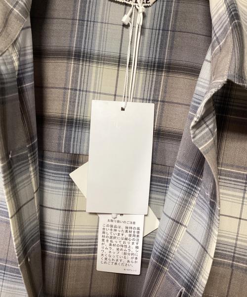 AURALEE（オーラリー）AURALEE (オーラリー) SUPER LIGHT WOOL CHECK SHIRT アイボリー×グレー×ブラウン サイズ:3の古着・服飾アイテム