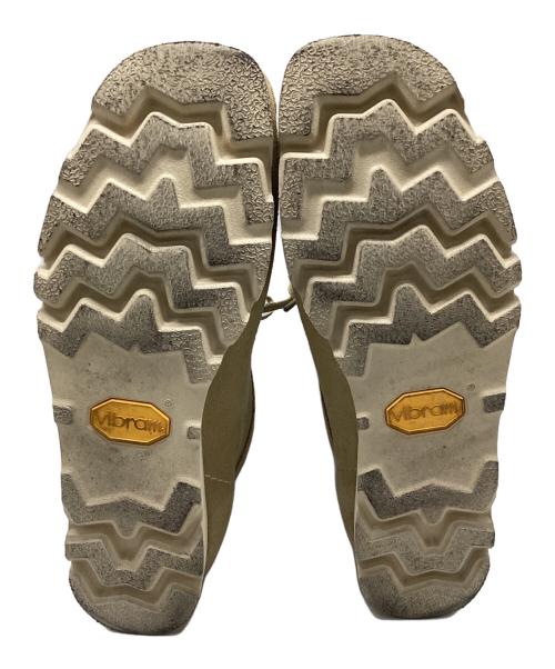 CLARKS ORIGINALS（クラークス オリジナルズ）CLARKS ORIGINALS (クラークス オリジナルズ) ワラビーシューズ ベージュ サイズ:US8 1/2の古着・服飾アイテム