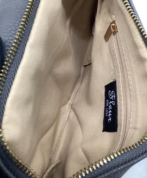 FLEUR（フルー）FLEUR (フルー) ショルダーバッグ グレーの古着・服飾アイテム