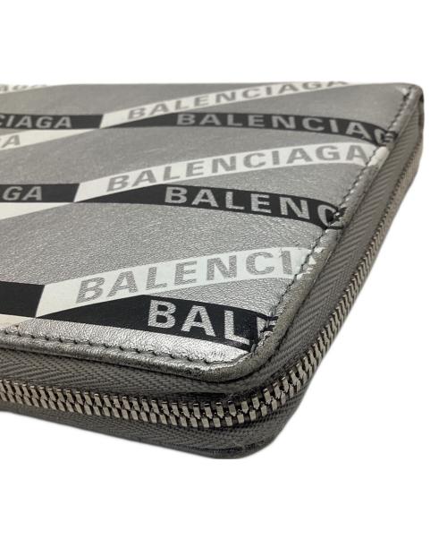 BALENCIAGA（バレンシアガ）BALENCIAGA (バレンシアガ) ロングウォレット シルバーカラーの古着・服飾アイテム