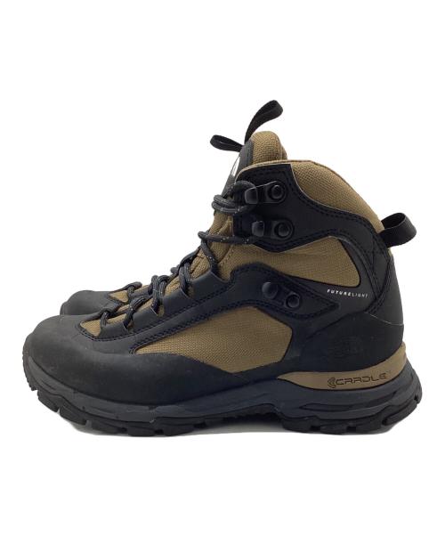 THE NORTH FACE（ザ ノース フェイス）THE NORTH FACE (ザ ノース フェイス) トレッキングシューズ ベージュ×ブラック サイズ:23の古着・服飾アイテム