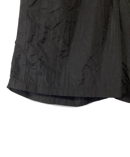 UNDEFEATED（アンディフィーテッド）UNDEFEATED (アンディフィーテッド) ハーフパンツ ブラック サイズ:LARGEの古着・服飾アイテム