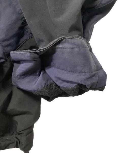 UNDEFEATED（アンディフィーテッド）UNDEFEATED (アンディフィーテッド) ナイロンジャケット ネイビー×ブラック サイズ:MEDIUMの古着・服飾アイテム