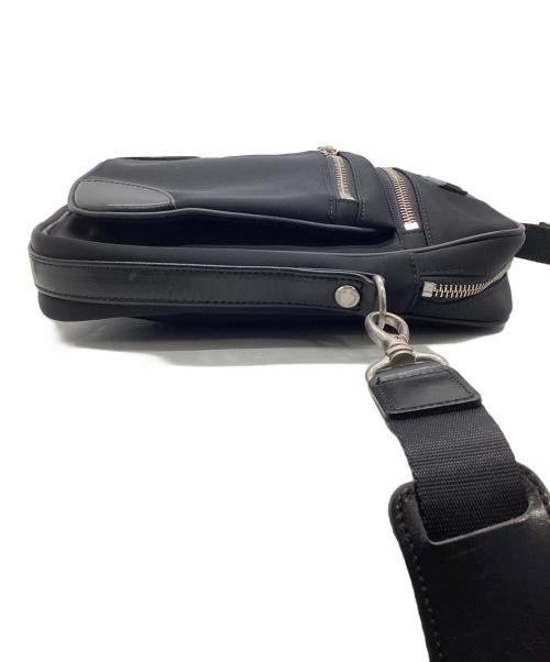 BURBERRY（バーバリー）BURBERRY (バーバリー) ショルダーバッグ ブラックの古着・服飾アイテム