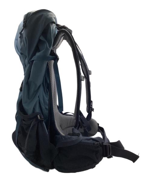 deuter（ドイター）deuter (ドイター) リュック ブルー×ネイビーの古着・服飾アイテム