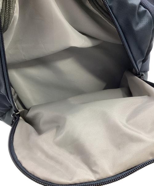 deuter（ドイター）deuter (ドイター) リュック ブルー×ネイビーの古着・服飾アイテム