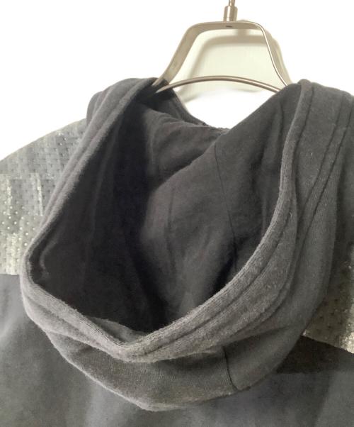 EMPORIO ARMANI（エンポリオ アルマーニ）EMPORIO ARMANI (エンポリオ アルマーニ) ジップパーカー ブラック サイズ:Freeの古着・服飾アイテム