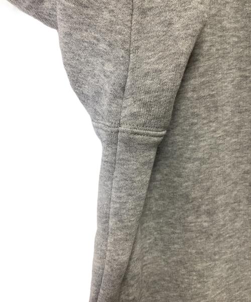 BURBERRY（バーバリー）BURBERRY (バーバリー) スウェット グレー サイズ:Mの古着・服飾アイテム