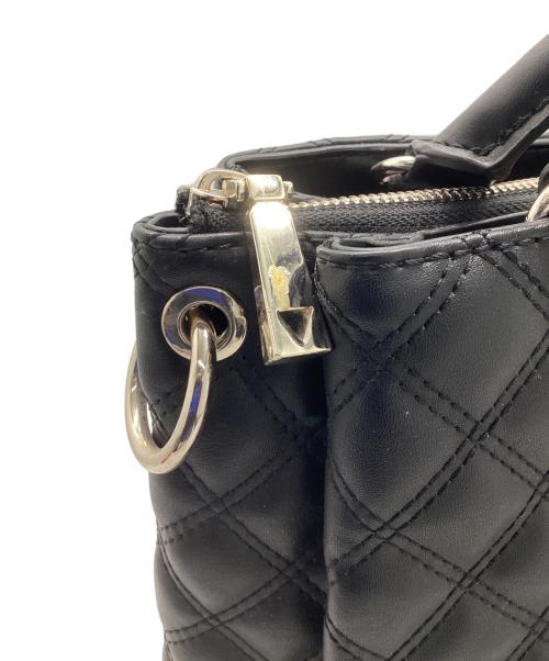 GUESS（ゲス）GUESS (ゲス) ショルダーバッグ ブラックの古着・服飾アイテム