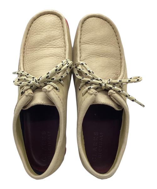 CLARKS（クラークス）CLARKS (クラークス) Wallabee GTX ベージュ サイズ:255の古着・服飾アイテム