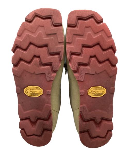 CLARKS（クラークス）CLARKS (クラークス) Wallabee GTX ベージュ サイズ:255の古着・服飾アイテム