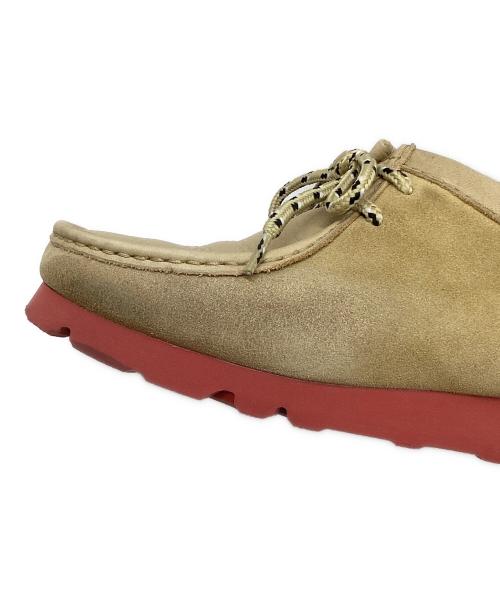 CLARKS（クラークス）CLARKS (クラークス) Wallabee GTX ベージュ サイズ:255の古着・服飾アイテム