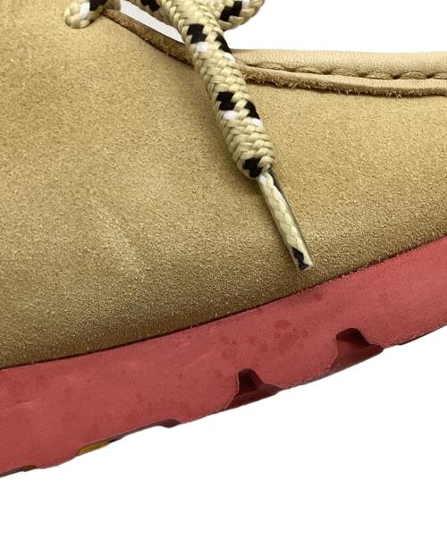 CLARKS（クラークス）CLARKS (クラークス) Wallabee GTX ベージュ サイズ:255の古着・服飾アイテム