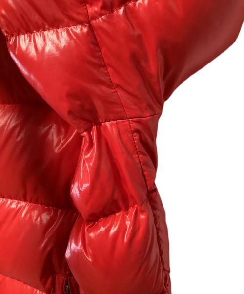 MONCLER（モンクレール）MONCLER (モンクレール) ダウンジャケット レッド サイズ:2の古着・服飾アイテム