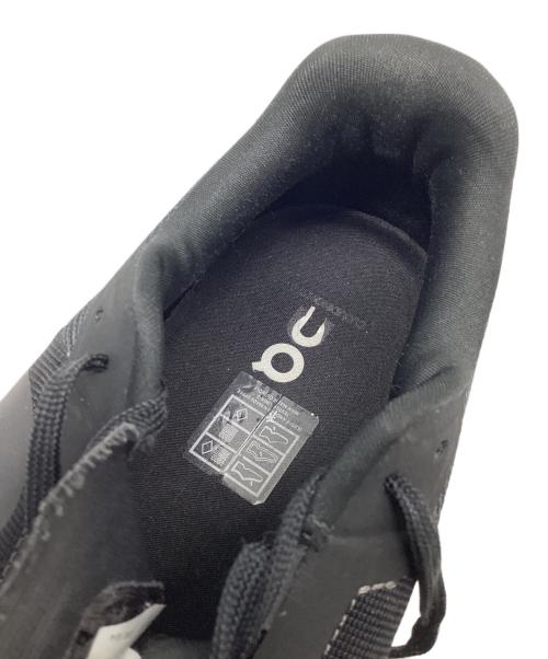 on（オン）on (オン) ローカットスニーカー ブラック サイズ:27の古着・服飾アイテム