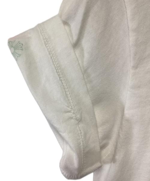 CHROME HEARTS（クロムハーツ）CHROME HEARTS (クロムハーツ) Multi Color Cemetery Cross T-Shirt ホワイト サイズ:SMALLの古着・服飾アイテム