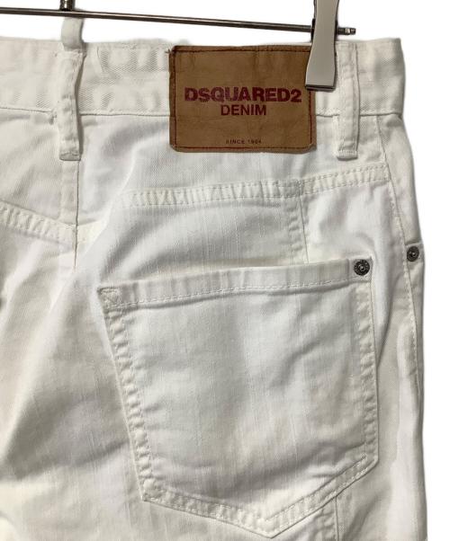 DSQUARED2（ディースクエアード）DSQUARED2 (ディースクエアード) ジーンズ ホワイト サイズ:48の古着・服飾アイテム
