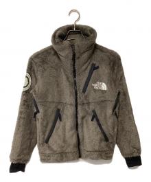 THE NORTH FACE（ザ ノース フェイス）の古着「アンタークティカバーサロフトジャケット」｜グレー×ブラック