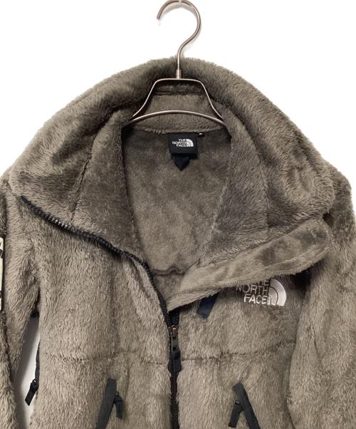 THE NORTH FACE（ザ ノース フェイス）THE NORTH FACE (ザ ノース フェイス) アンタークティカバーサロフトジャケット グレー×ブラック サイズ:Sの古着・服飾アイテム