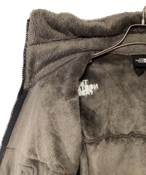THE NORTH FACE（ザ ノース フェイス）THE NORTH FACE (ザ ノース フェイス) アンタークティカバーサロフトジャケット グレー×ブラック サイズ:Sの古着・服飾アイテム