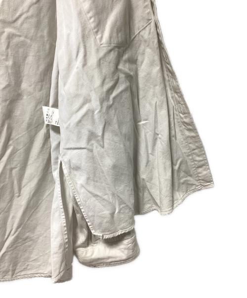 ANCELLM（アンセルム）ANCELLM (アンセルム) DENIM HOODIE SHIRT ホワイト×ブラック サイズ:2の古着・服飾アイテム