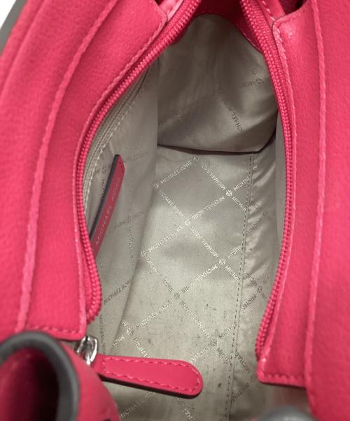 MICHAEL KORS（マイケルコース）MICHAEL KORS (マイケルコース) ハンドバッグ ショッキングピンクの古着・服飾アイテム