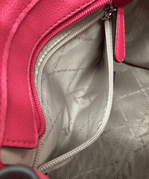 MICHAEL KORS（マイケルコース）MICHAEL KORS (マイケルコース) ハンドバッグ ショッキングピンクの古着・服飾アイテム