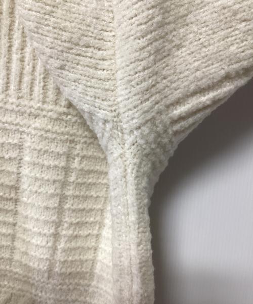 STONE ISLAND（ストーンアイランド）STONE ISLAND (ストーンアイランド) 厚手ニット アイボリー サイズ:Sの古着・服飾アイテム