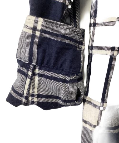 LEVI'S（リーバイス）LEVI'S (リーバイス) 長袖シャツ ネイビー×ホワイト サイズ:Sの古着・服飾アイテム