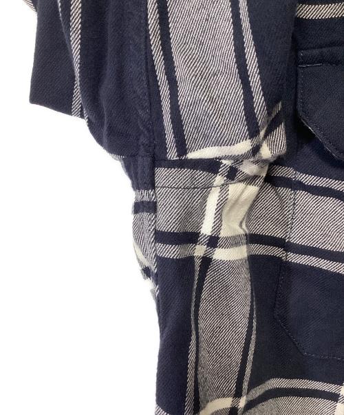 LEVI'S（リーバイス）LEVI'S (リーバイス) 長袖シャツ ネイビー×ホワイト サイズ:Sの古着・服飾アイテム